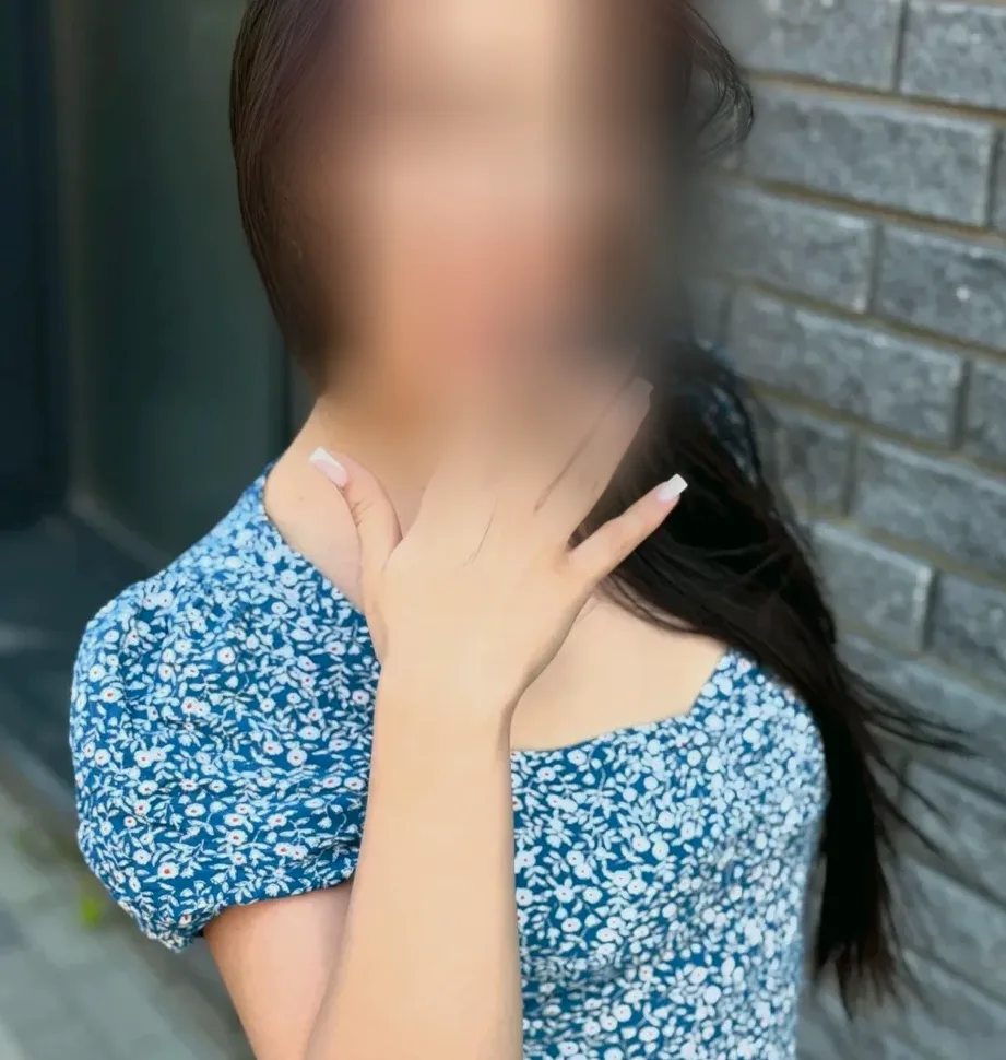 Jana, 22