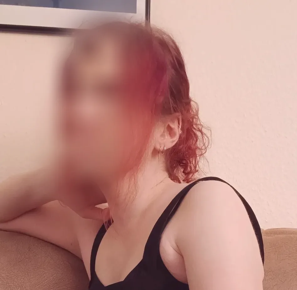Klara, 37